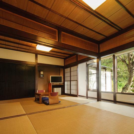 Отель Hatagoya Maruichi Минаками Экстерьер фото
